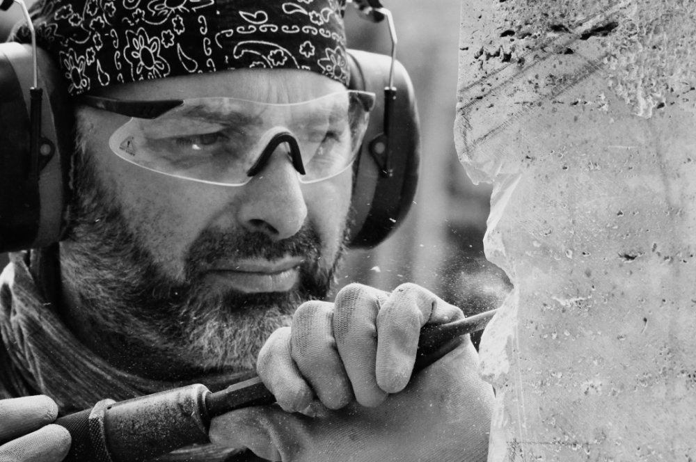 About Alessandro Toni Sculture in pietra, terracotta e marmo